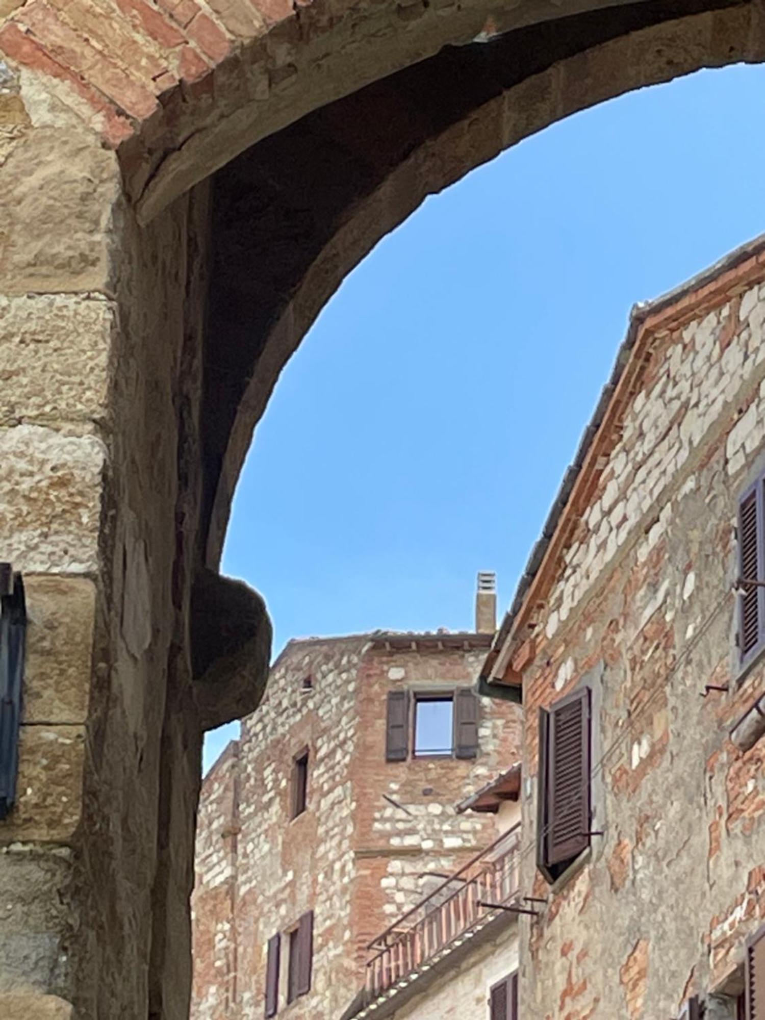 Appartamento Centro Storico La Pulcianella Con Vista Mozzafiato Montepulciano Exterior photo